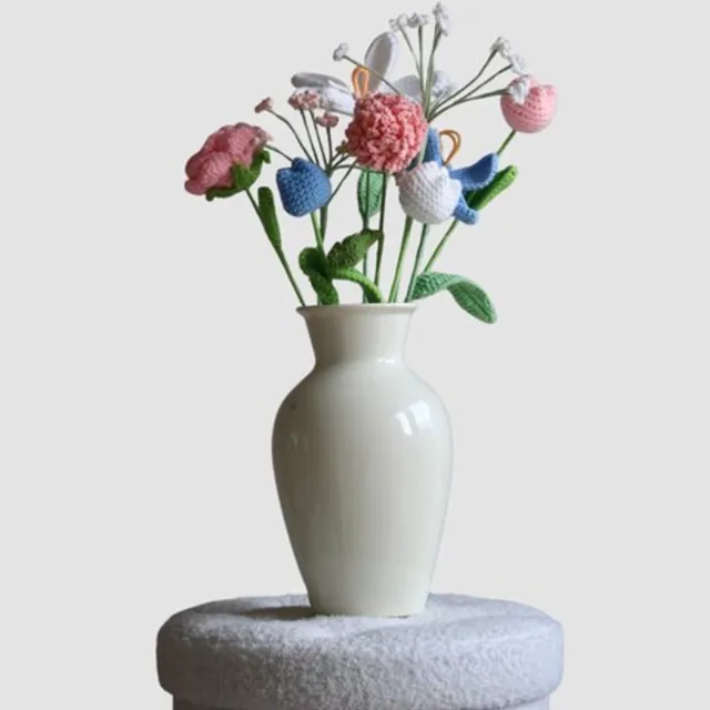 Woolbloom gehaakte bloemen - kunstbloemen- knitted flowers - gehaakt boeket - roze bloemen - blauwe bloemen