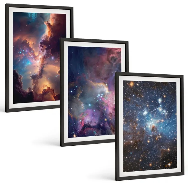 TULUP 4-Delige Schilderij Set - Ruimtelandschappen met sterren en nevels - 40 x 60 cm - Wanddecoratie - Moderne Interieurdecoratie - Interieur Decoratie Zwarte lijst