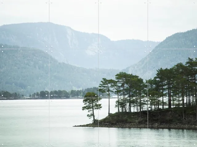 IXXI Norwegian Lakeview, Claire Droppert - 80 x 60 cm - Grote wanddecoratie en posters - Fotografie, Naturalisme, Minimalisme, Realisme, Studeerkamer Blauw / Grijs / Groen