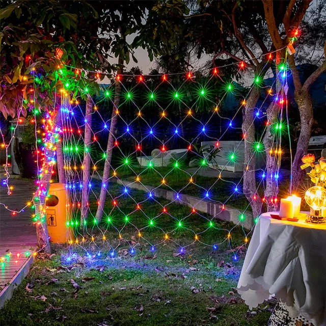 Aufun LED-Lichtnet Lichtkettingnet Voor Binnen En Buiten 6x2m Lichtkettingnet Met Stekker, voor Kerstmis, Halloween, Bruiloftfeest (6x2m, Kleurrijk)