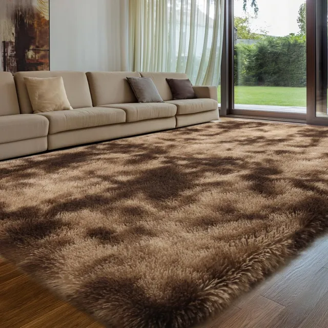 Unyqoos ® Zacht Hoogpolig Tapijt voor Woonkamer en Slaapkamer - Wasbaar en Antislip, 160 x 230 cm bruin