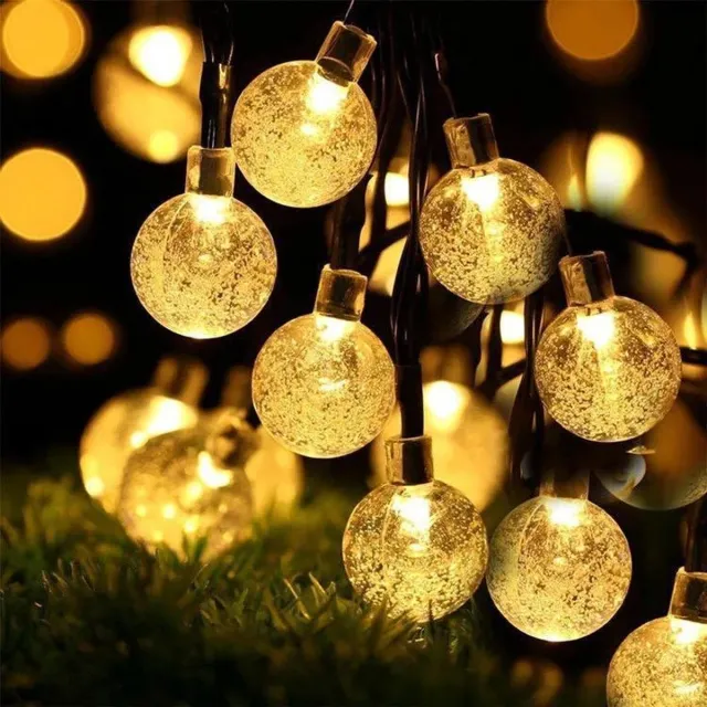 Itagala Solar Led Tuinverlichting met USB en afstandsbediening | Bolletjes lichtsnoer op zonne-energie | Tuindecoratie | Kerstverlichting | 9 Meter | 50 led lampjes | Feestelijke verlichting | Waterproof | Te leuk voor in de tuin | Warm White