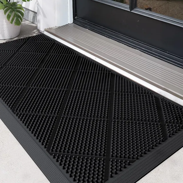 Famanu Deurmat van 43 x 90 cm in zwart, antislip vuilvanger en droogloopmat voor binnengebruik