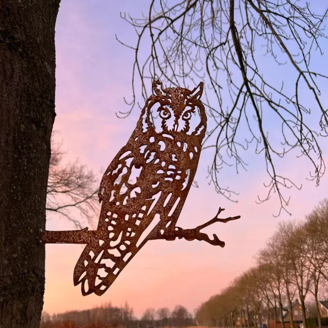 rusty friends Cortenstaal Ransuil met Vetbolhouder – metalbird - Metalen Uil Tuindecoratie – Boom- & Schuttingdecoratie