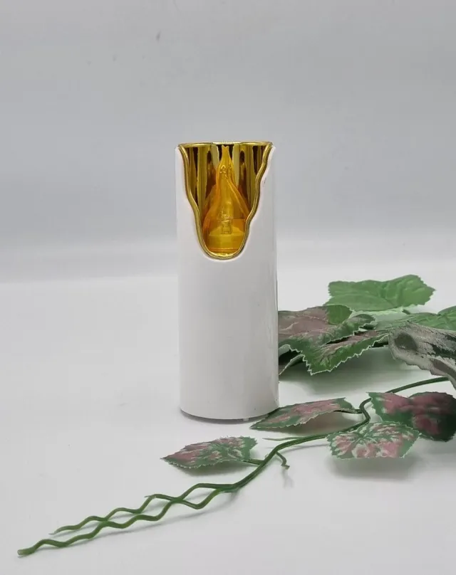 Subito Led kaars - Dekor - Warm wit - 1440 branduren - Wit/Goud - Incl. batterij - Grafkaars - Led