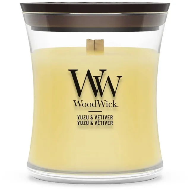 Woodwick Hourglass - Yuzu Vetiver - Mini Geurkaars - Tot 30 branduren Geel