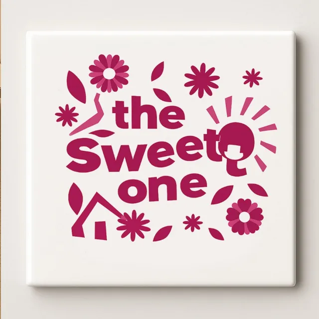 Nevolis The Sweet One Tegel – 15x15cm Schattige Bloemen Typografie Keramische Wanddecoratie | Lief Cadeau voor Haar & Woondecoratie Multi Color