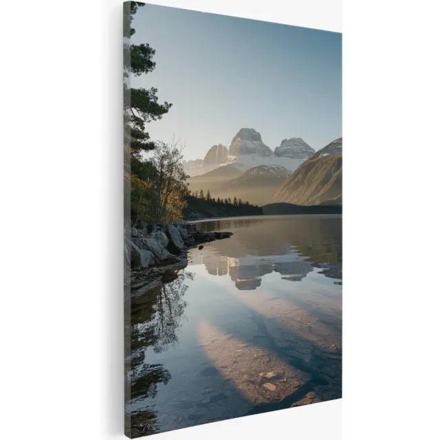 Saammp Canvas Schilderij - Water tussen de bergen- Landschap - Natuur - 75x100 - Foto op canvas - Wanddecoratie - Muurdecoratie Woonkamer - Slaapkamer decoratie - Canvas Print Multicolor