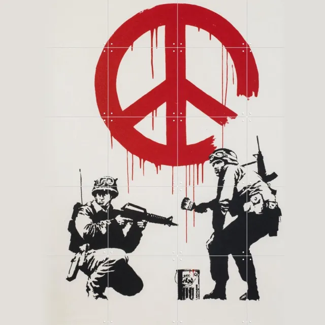 IXXI CND Soldiers, Banksy - 80 x 100 cm - Grote wanddecoratie en posters - Pop art, Street art, Modern, Illustraties, Mancave, Woonkamer Rood / Zwart / Wit