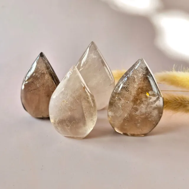 Moonlight Gemstones Smoky Quartz Flame – Transparante Edelsteen Vlam (ca. 6–8 cm) Meerkleurig