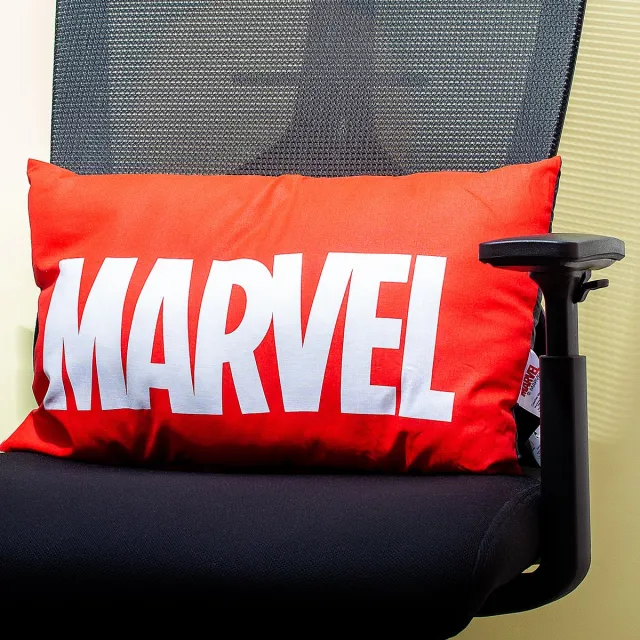 OOTB Marvel Kussen – 100% Katoen met 100% Polyester Vulling Rood,Wit