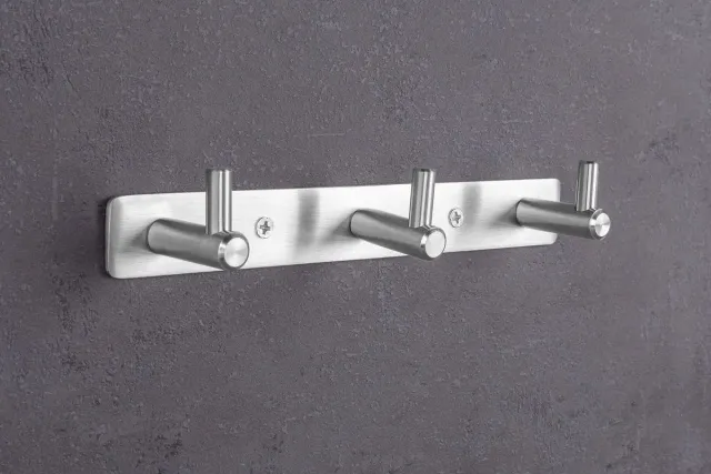 Gedotec kleerhangers , kapstok , handdoeken, tassen en meer