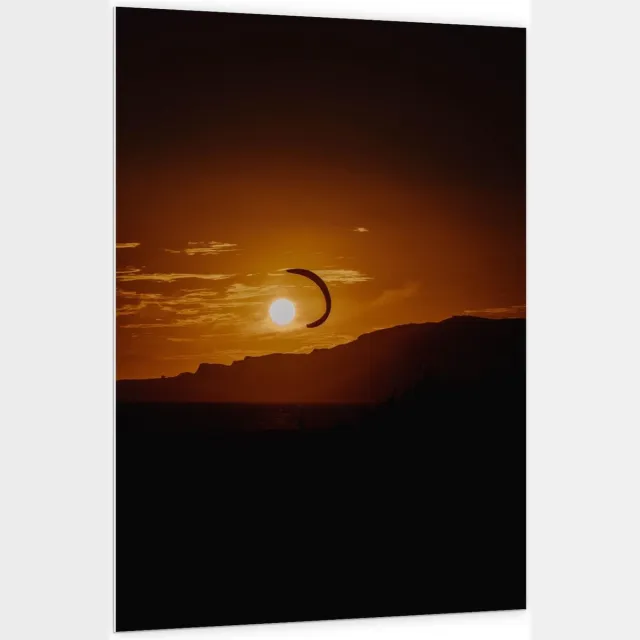 KuijsFotoprint Forex - Parachute bij Zon - 100x150cm Foto op Forex Zwart