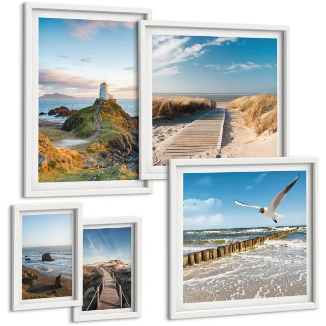 Coloray 5-Delige Schilderij Set - Uitzicht Op Zee Met Vuurtorens En Stranden Op De Achtergrond. - 50 x 50 cm, 20 x 30 cm En 40 x 60 cm - Decoratieve Schilderijen - Woonkamer - Interieur Witte lijst