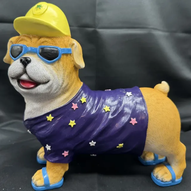 Impuls Decoratief polyresin beeld ''Tropische hond met paars T-Shirt en sterretjes "- meerkleurig - hoogte 20 x 25 x 4 cm - Woonaccessoires - Tuinaccessoires - Decoratieve beelden