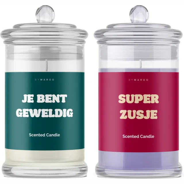 By Maroo Kaarsen geschenkset Zus - Super Zusje Je Bent Geweldig - Grappige Cotton & Lavendel Geurkaarsen in Glas met Tekst - Verjaardag Cadeau Zus - Geschenkset - Happy Birthday - Cadeautjes voor Haar Volwassenen