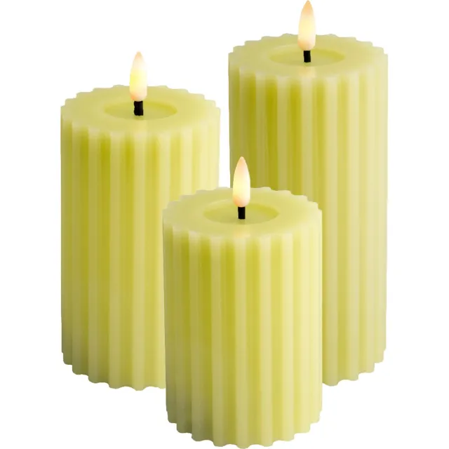 Lumineo Luxe LED kaarsen/stompkaarsen - set 3x - groen ribbel - D7,5 x H12,5 en H15 en H17 cm - timer Lime