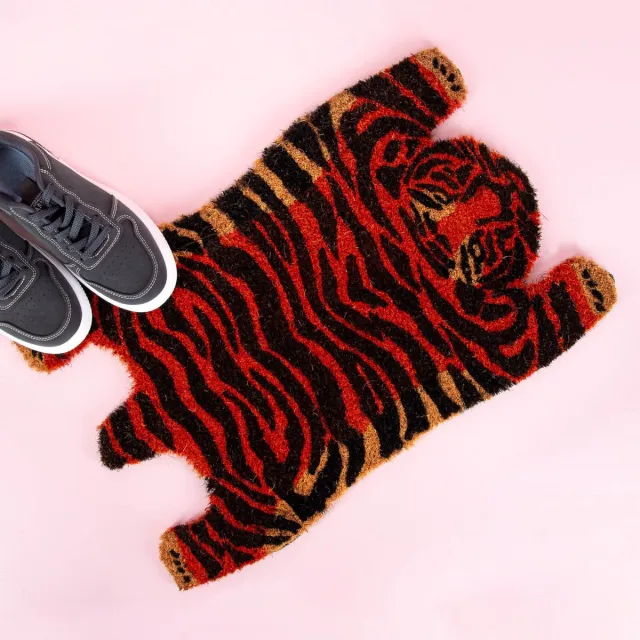 OOTB Floor mat in animal design, tiger van OOTB Bruin