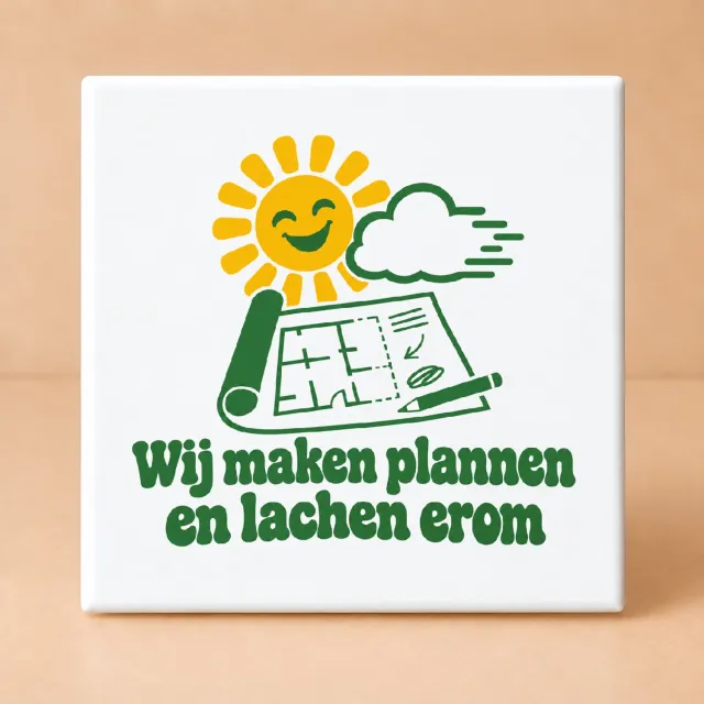 Bedruk King Retro jaren 70 Tegel "Deze familie draait op restjes en goede moed" – Sfeervolle decoratie voor nostalgische gezinnen - 15 x 15 cm Wit