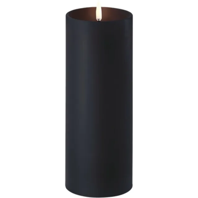 Uyuni Piffany Copenhagen Lighting Uyuni Led Kaars Egaal zwart -schouder editie 7,8 x 20,cm op battarijen / Schouder Pillar Candle W 7,8 x H 20,3cm