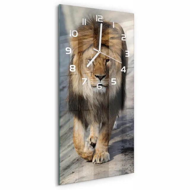 TULUP Wandklok - Leeuw Gekleurde Glazen Klok - 30x60 cm - Bruin Glazen Klok Met Print - Witte handen - Rechthoekige Klok - Moderne Wandklok Glas - Wandklok Glas Decoratie