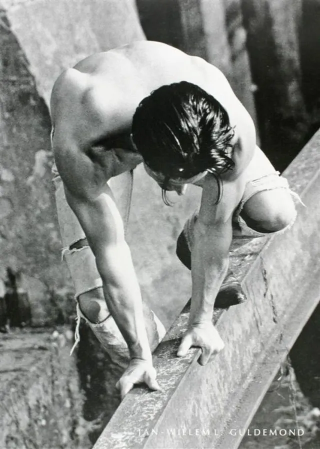 Catch Projecten Poster - Benno Climbing - J.W.L Gulemond - Zwart/Wit - Fotografie - Jaren 80