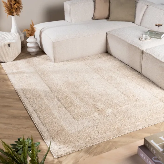 Fraai Scandinavisch vloerkleed - Lova Border Beige - 140x200cm