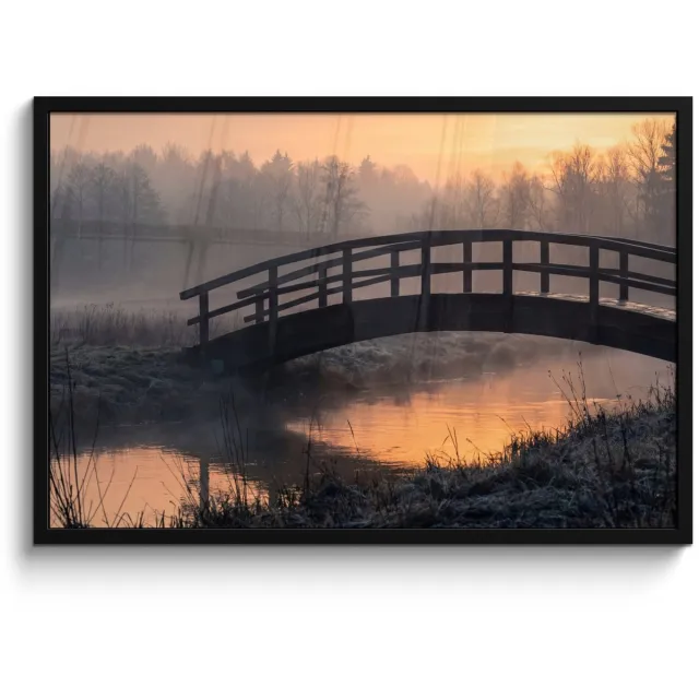 FrameYourWall Poster in lijst - Fotolijst 90x60 cm - Posters - Brug - Mist - Bomen - Water - Posterlijst zwart - Decoratie - Wanddecoratie woonkamer - Muurdecoratie slaapkamer