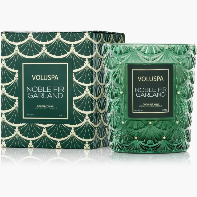 Voluspa Noble Fir Girland Classic Candle Groen
