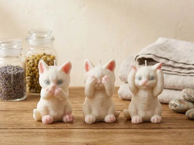 Lumen and Lux Candles Set van 3 Schattige Katten Kaarsen - Horen, Zien en Zwijgen - Unieke Woondecoratie & Cadeautip Ivoor