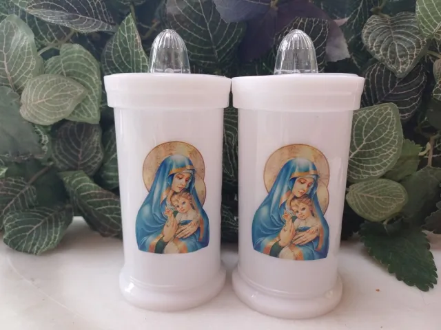 Esseci Italia S.p.A. 2x Grafkaars op alkalinebatterijen (meegeleverd) witte kaars 6x13,6 cm met afbeelding van heilige Maria met Jezus