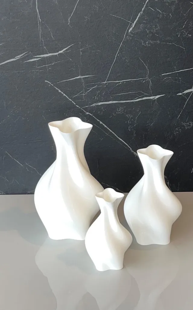 Studio Vaseo Quatro Flowa Wit – Set van 3 Vazen – 3D Geprint – Duurzaam Ontwerp - PLA