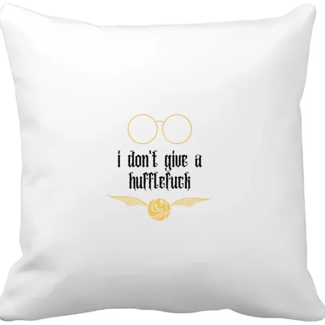 Akyol i don't give a hufflefuck Kussen hoes - Quotes - het boeit mij niet - grappige tekst - quotes - verjaardagscadeau - verjaardag - cadeau - kado - geschenk - gift - 40 bij 40 cm Multicolor