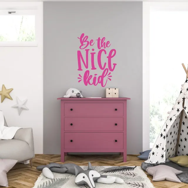 MC Living Muursticker - Be The Nice Kid - 46,4 x 63,2 - Roze