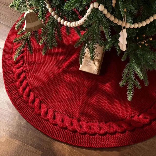 SNQ Kerstboomrok – Gebreide Kerstboomrok 122 cm – Wijnrood – Kabelbrei Patroon – Voor 229 cm Boom – Vintage Stijl – Geschikt voor Binnen Bordeauxrood