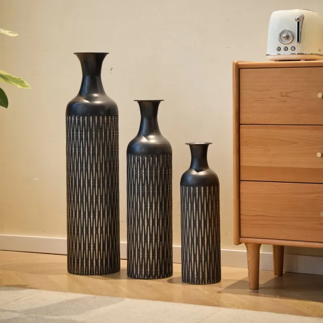 FloraGrace Vaas – 3-Delige Set 50 66 83 cm – Metaal – Zwart – Verticale Ribbelstructuur Voor Droogbloemen en Decoratief Gebruik
