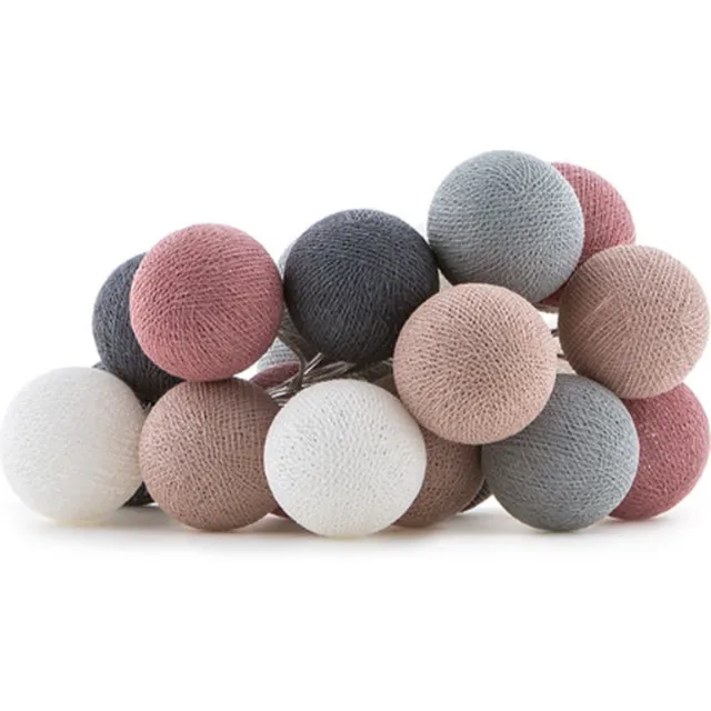Cotton Ball Lights LED lichtslinger voor binnen - Handgemaakt en Fairtrade - 20 lampjes - Dirty Rose