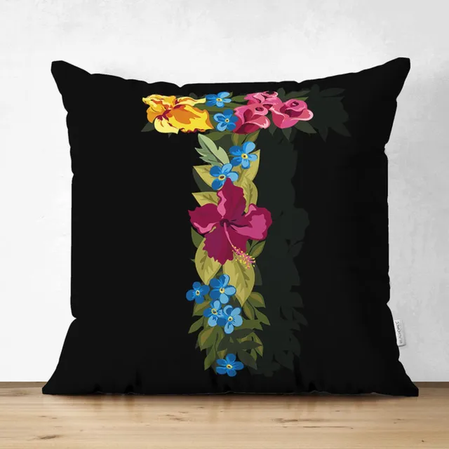 De Groen Home Bedrukt Kussenhoes Letter T - Kussensloop - Sierkussenhoes - Velvet kussenhoes - Bloemen op zwart - 45x45 cm - Fluweel - Valentijn Cadeau