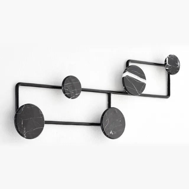 Furnidirect Wandkapstok Mentha | Marmer & Metaal | 65 x 29 x 5 cm | Scandinavisch design | Hoogwaardige afwerking Zwart