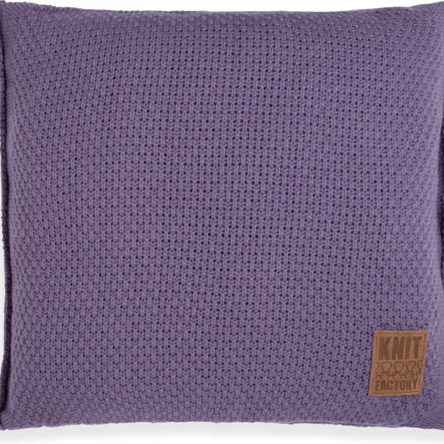 Knit Factory Jesse Sierkussen - Vierkant kussen - Kussen woonkamer - Bank kussen - Decoratie kussen - Violet - 50x50 cm - Kussenhoes inclusief kussenvulling