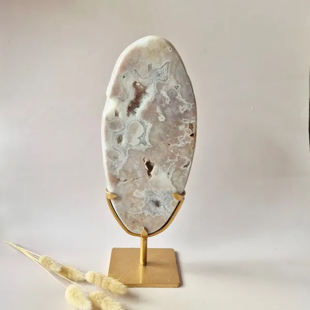 Moonlight Gemstones Roze Amethist Schijf op Standaard 2360g | XXL Druzy Crystal Decor & Edelsteen Display Meerkleurig