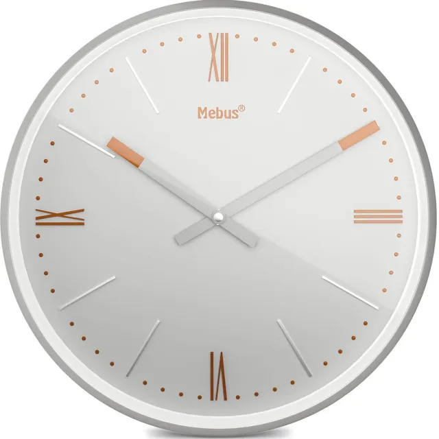 Mebus TinyTime wandklok met Romeinse cijfers | Wandklok zonder tikken | Diameter 25 cm | Klassieke wijzerplaat in lichtgrijs | Zilveren kast | Koperkleurige accenten, 19779