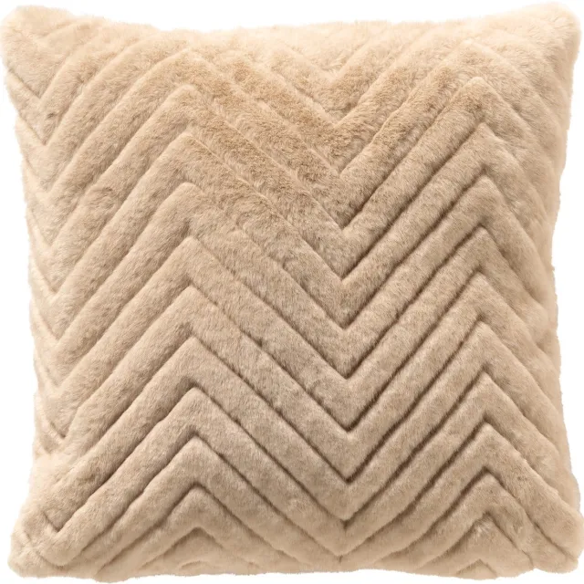 Dutch Decor NEIL - sierkussen 45x45 cm - bontlook - zigzagpatroon - Summer Sand - beige - Inclusief binnenkussen - Luxe kussens voor woonkamer & bank Zand