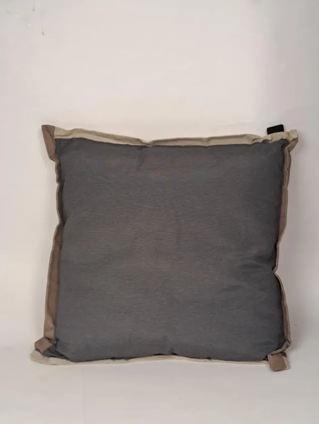 Madison sierkussen 45x45 cm Balance Taupe Grijs