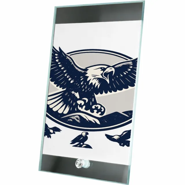 Mr Cadeautjes Glasframe 15 x 23 - design Een vliegende arend met uitgespreide vleugels in een ovale v | cadeau Wit