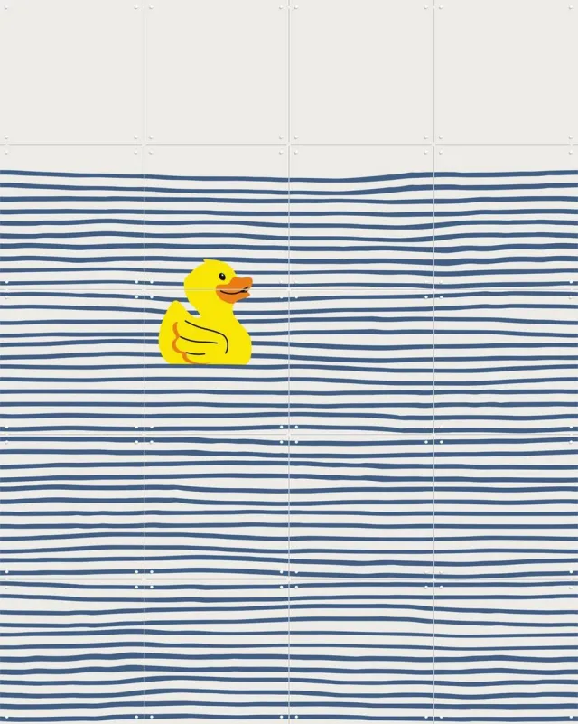 IXXI Yellow Rubber Duck, Little Dean & Various - 80 x 100 cm - Grote wanddecoratie en posters - Pop art, Illustraties, Minimalisme, Kleurrijk Blauw / Wit / Geel
