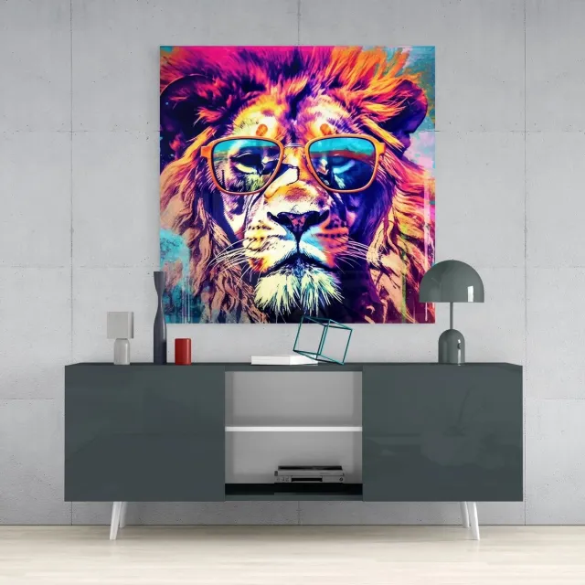 Insigne Art Vierkant Glasschilderij - Kleurrijke Leeuw met Zonnebril – Moderne Pop Art Wanddecoratie - 100 x 100 cm