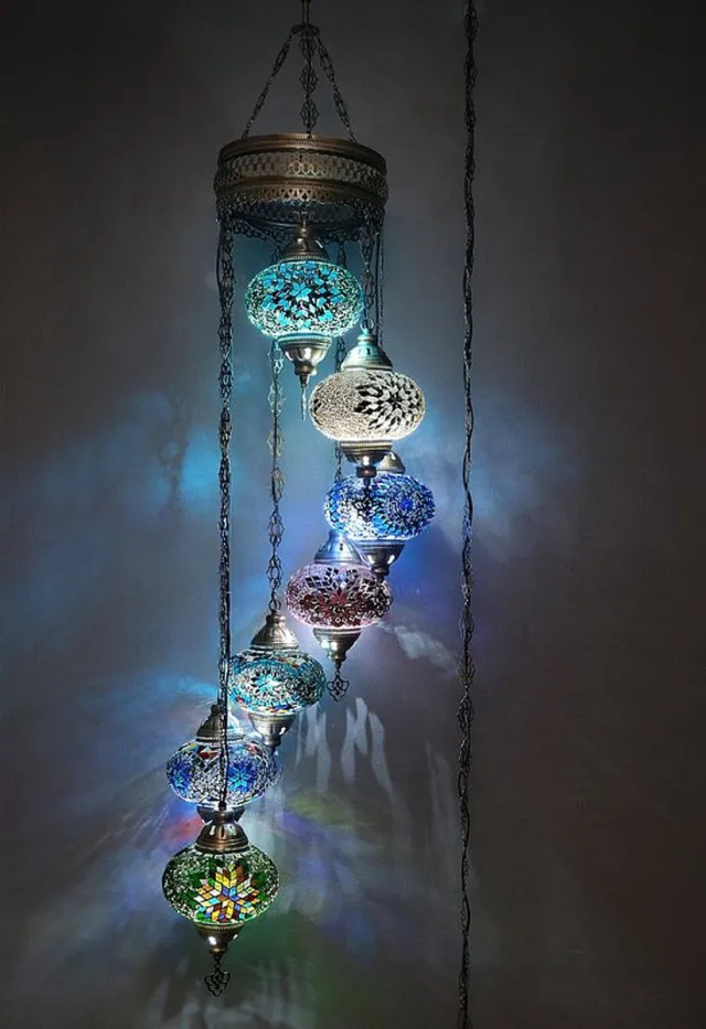 Halay Turkse lamp - mozaïek hanglamp - 7 bollen - authentiek handgemaakt - multicolor 155 cm hoogte Multicolour