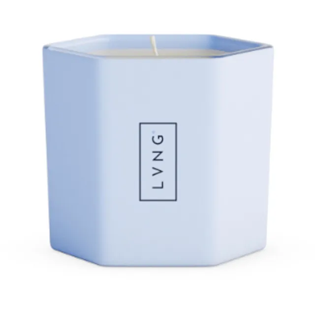 LVNG Geurkaars Santorini – 40 Branduren – Handgegoten Kaars – Geurkaars in Glas | Champagne & Magnolia, Fris & Fruitig Blauw