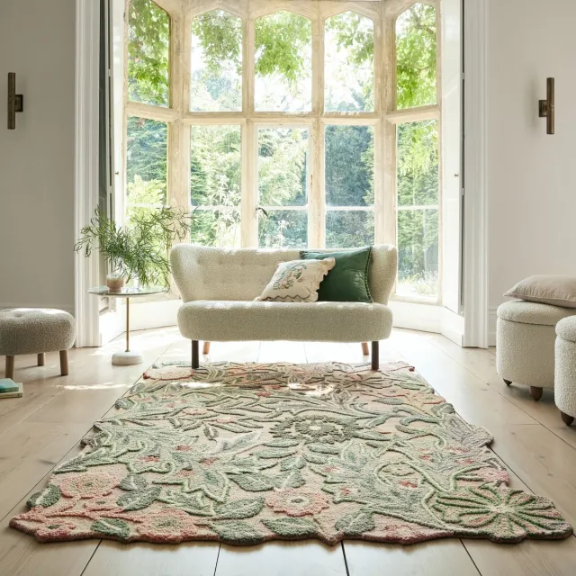 flycarpets Laagpolig Wollen Vloerkleed Bryony Shaped - Floral Groen 120x170 cm